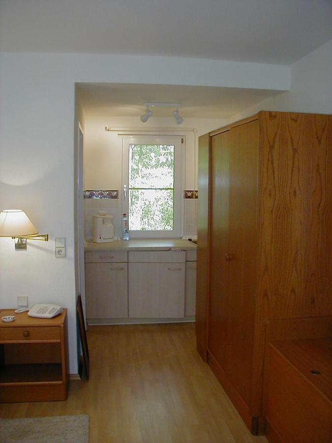 דירות באד סארואו Haus Waldfrieden מראה חיצוני תמונה